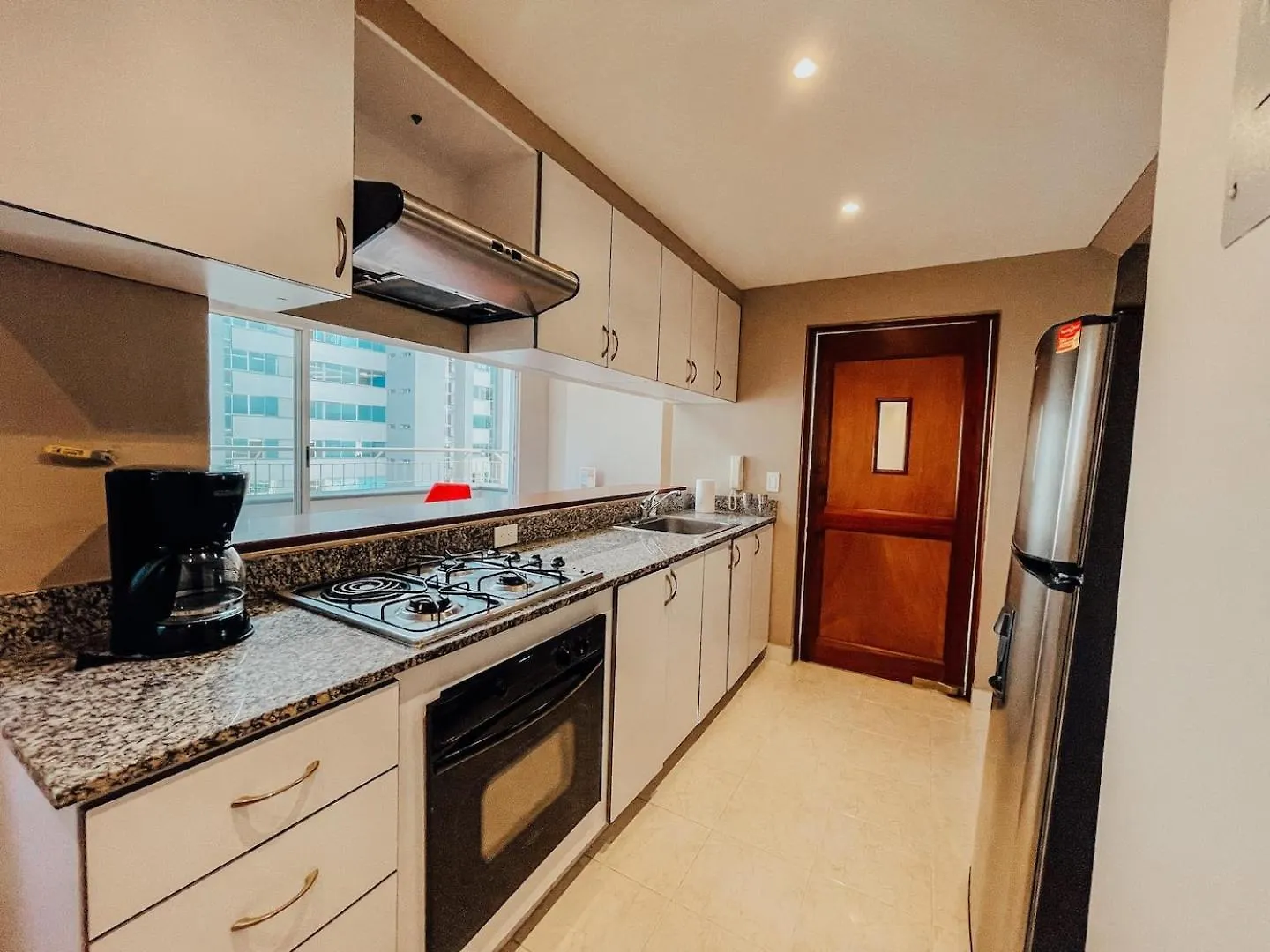شقة Stunning 19Th Floor Duplex 2 Bedrooms 1911 ميديلين